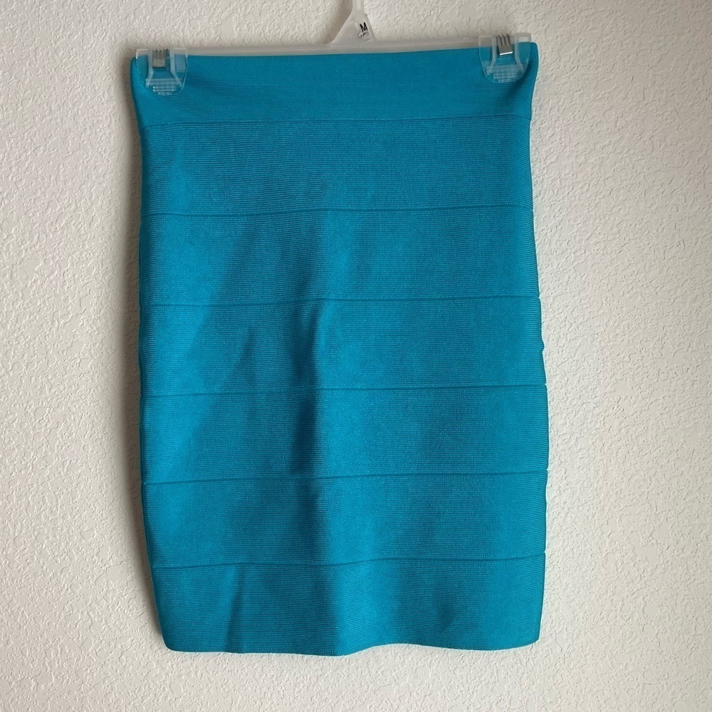 bebe Vibrant Teal Bandage style Pencil Skirt size M